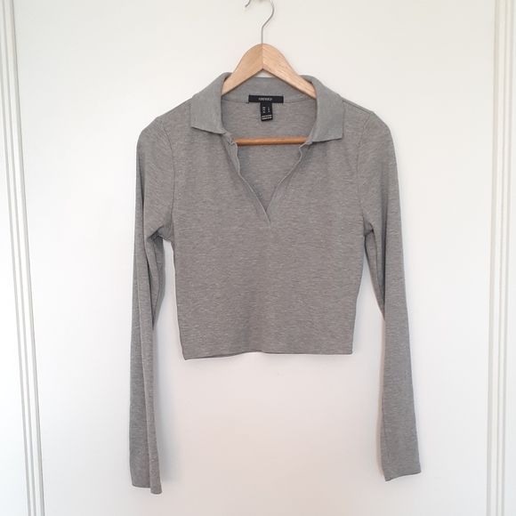 Long Sleeve Crop Top - Picture 2 of 3